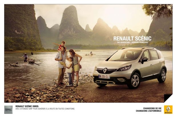 Dans cette publicité pour Renault, c'est l'expérience qui est mise en avant, et non les fonctionnalités de la voiture